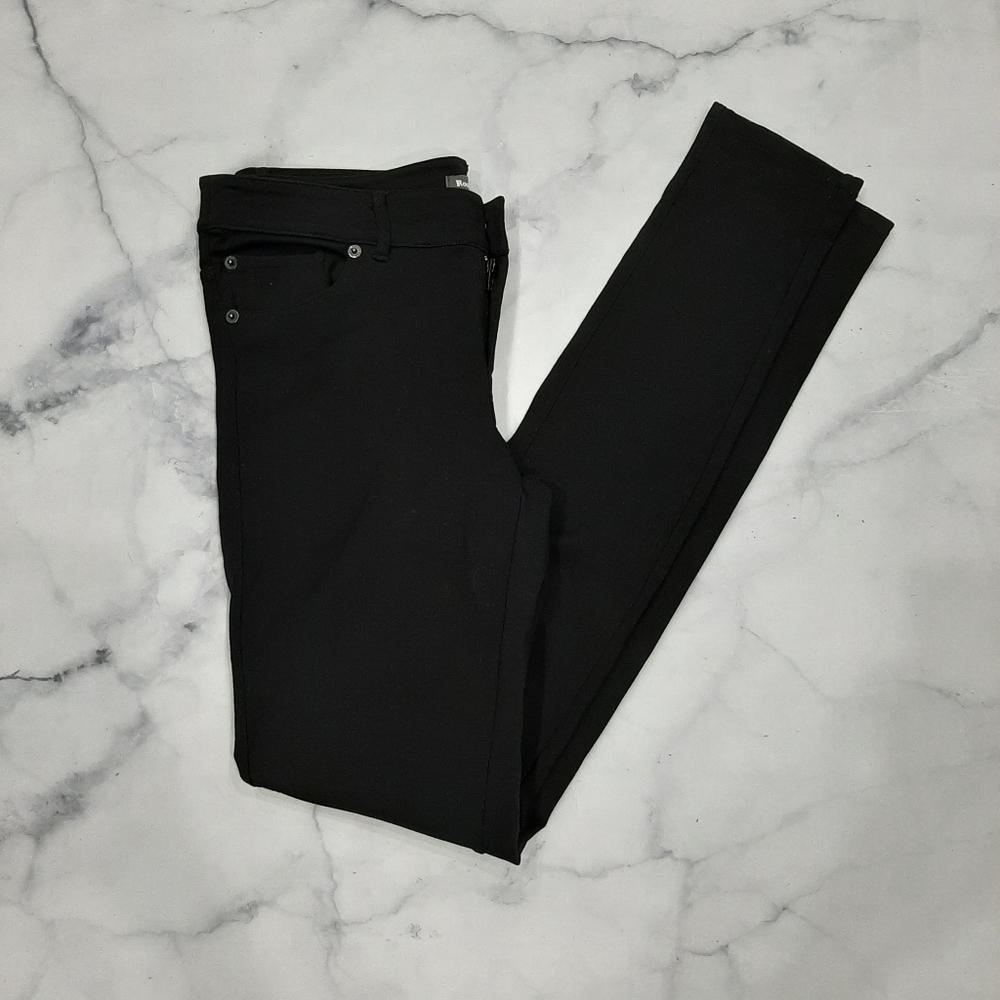 Roots Black Skinny Pants Size Small